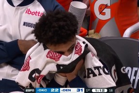 爱游戏-Ming在掘金比赛中持续失利，败北引发热议！