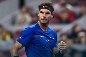 AYX-包含纳达尔迎来二十赛季高光表现，雄鹿球迷沸腾！的词条